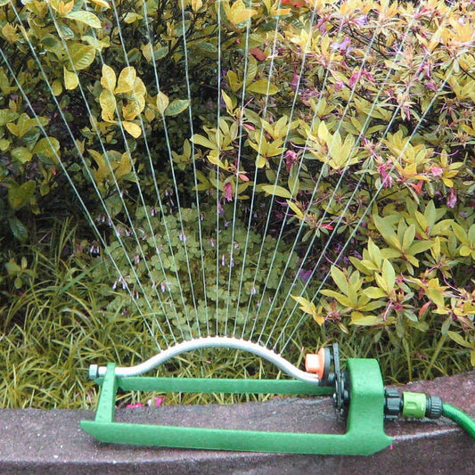 Nestifyx™ MistWave – Automatic Oscillating Sprinkler for Irrigation and Cooling